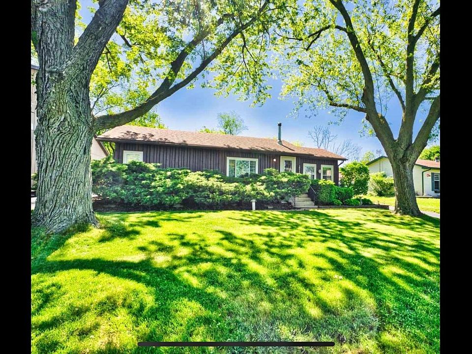 1st image of 38937 N Cedar Crest Dr