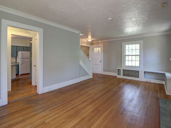 3rd image of 4518 E 17th Avenue Pkwy