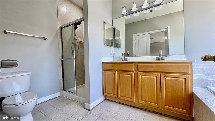 8915 Royal Hannah Ln — Photo 11