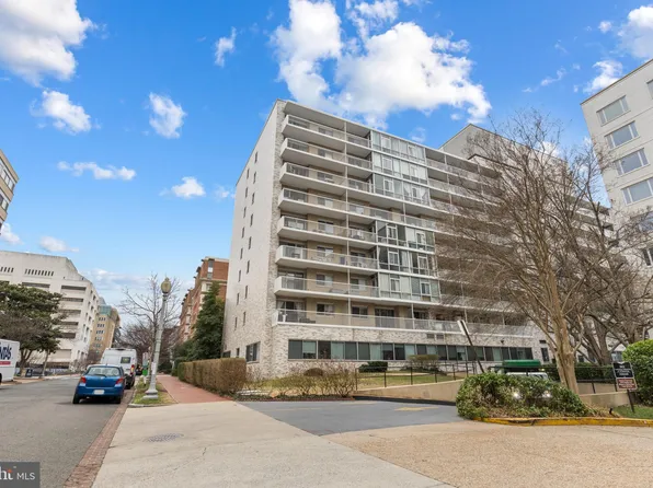 730 24th St NW APT 704, Washington, DC 20037