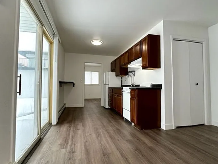 118 W Prairie St — Photo 1
