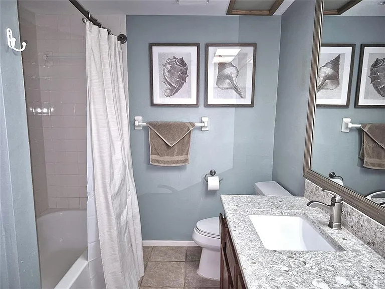 50 Woodlake Pl #50 — Photo 27