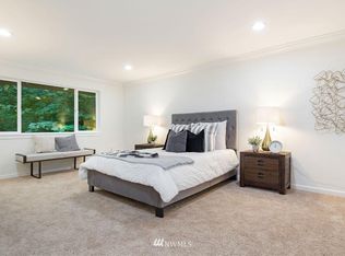 15820 104th Ave NE, Bothell, WA 98011