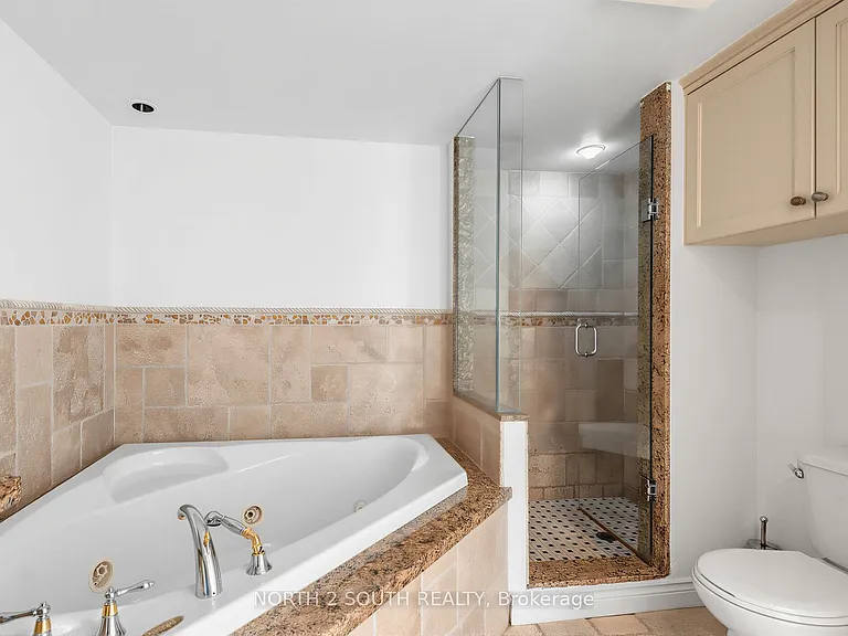 215 Wynford Dr #2802 — Photo 24