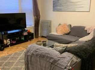 3813 N Wilton Ave APT 2B, Chicago, IL 60613