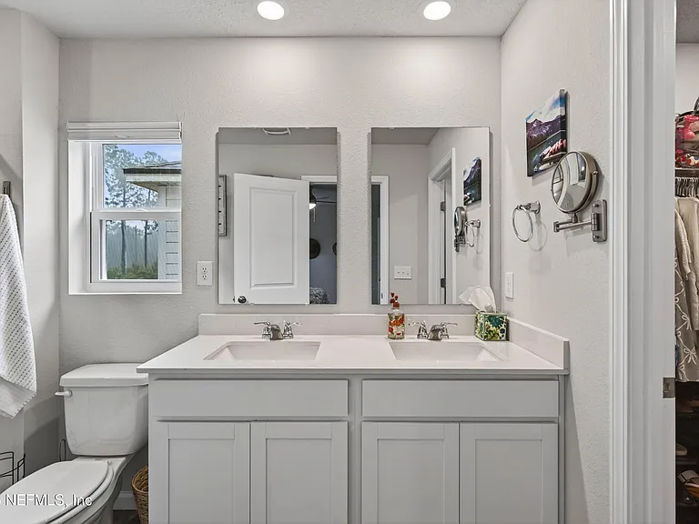 14532 Macadamia Ln — Photo 34