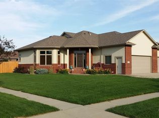 710 S Prairie Ave, Tea, SD 57064