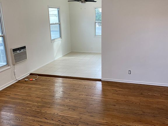 5th image of 722 N Edinburgh Ave #1/2