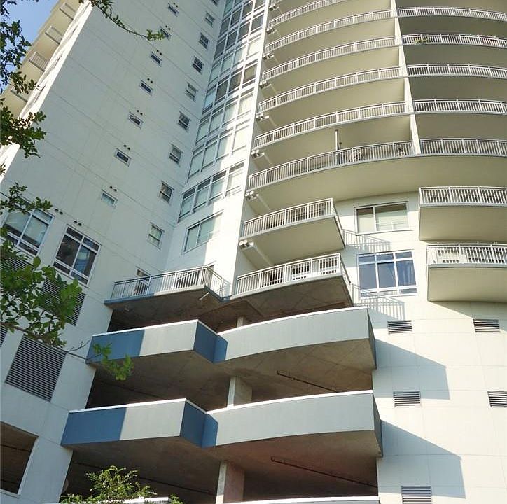 1st image of 603 Davis St APT 1409