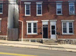 421 Shurs Ln, Philadelphia, PA 19128