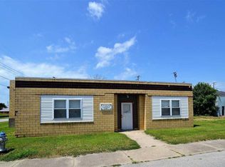 101 NW 1st St, Loogootee, IN