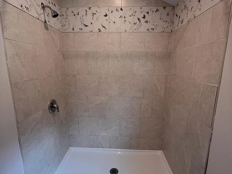 150 Belmar Blvd — Photo 8