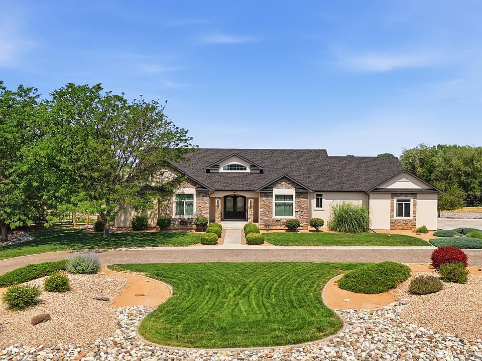 1st image of 995 Priscillas Way