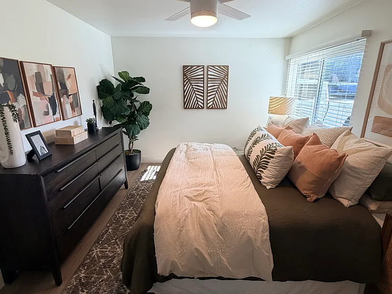 00-15501 Pasadena Ave #201 — Photo 11