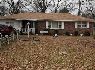 401 Linda Ln, Calhoun, GA 30701