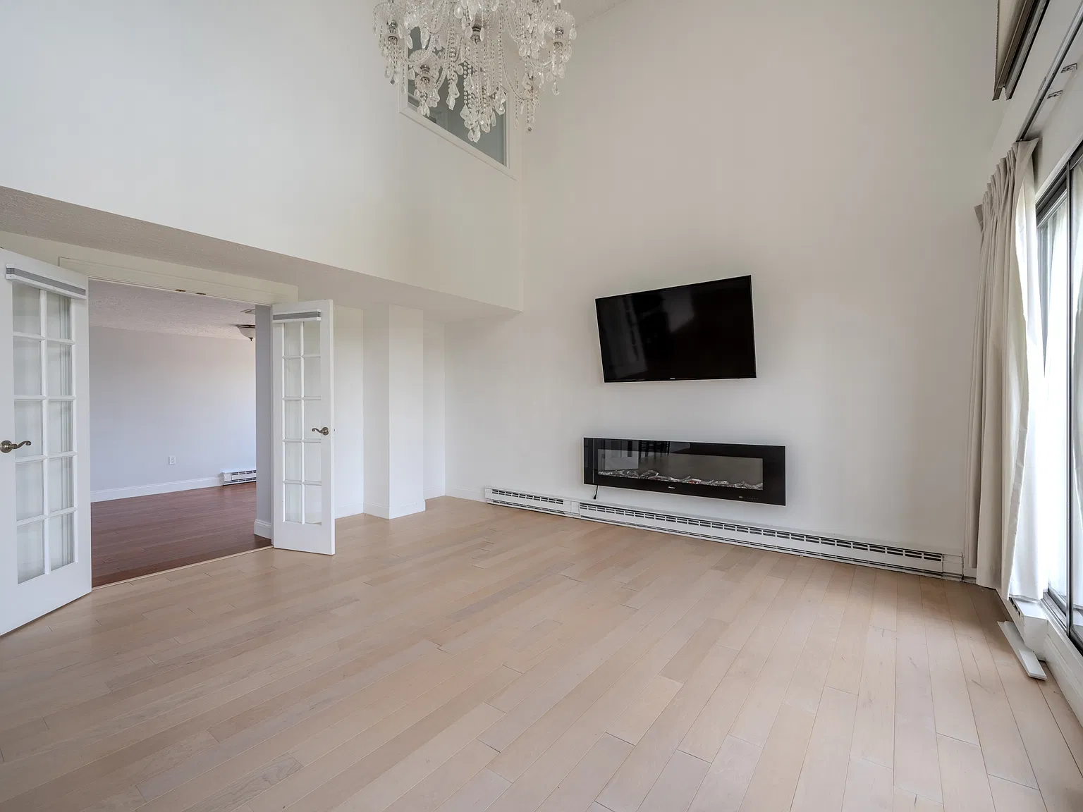 55 River Road - 10B — Photo 4