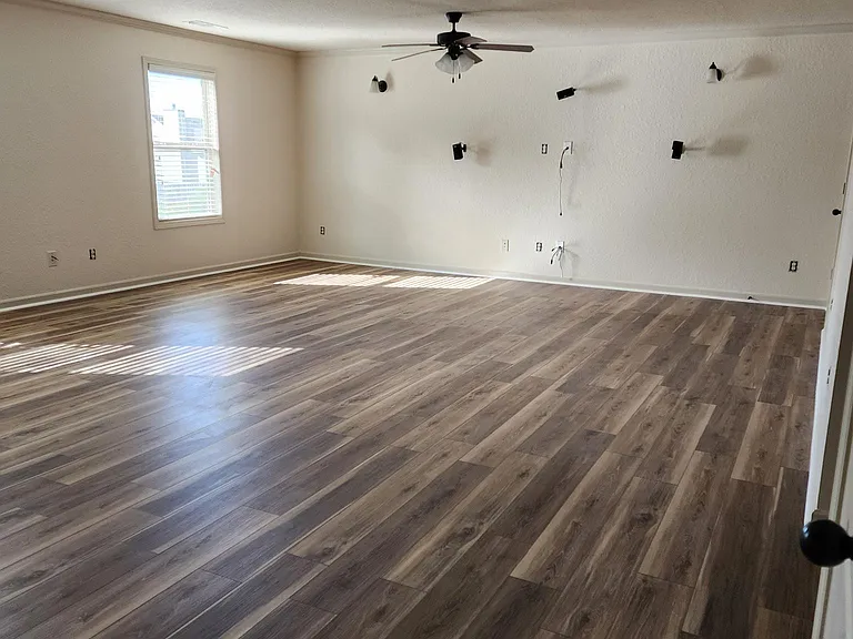 2507 Ridgewood Dr — Photo 10