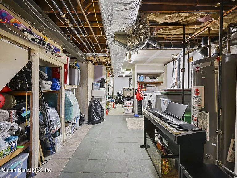 40 Devens St #1&2 — Photo 27
