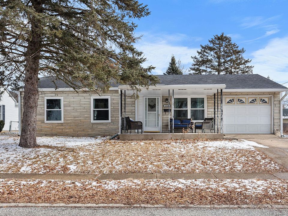 1st image of 2318 Dakota Dr
