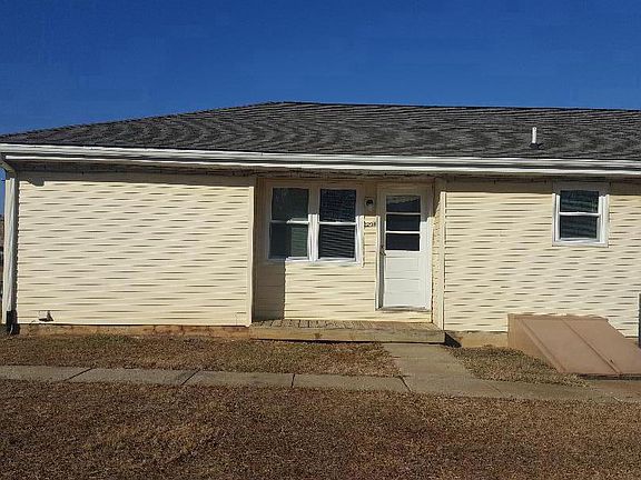 entrance to apartment