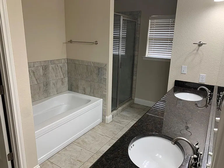 58 Ivy Ct — Photo 10