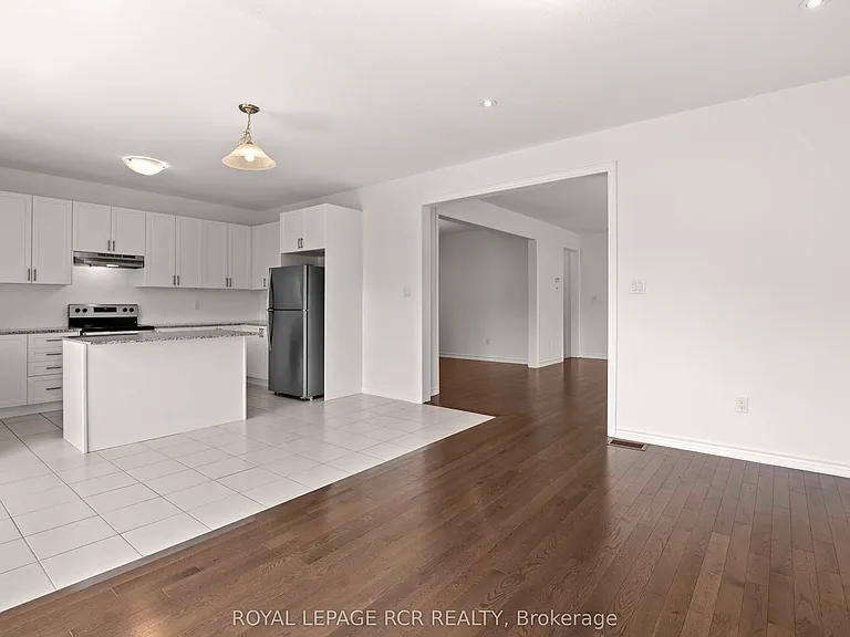 166 Seeley Ave — Photo 20