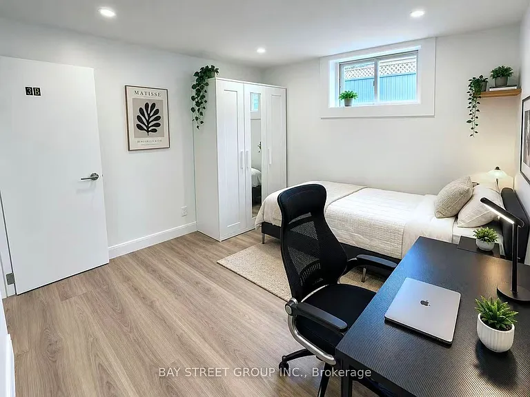 69 Blythwood Rd N #3 — Photo 8