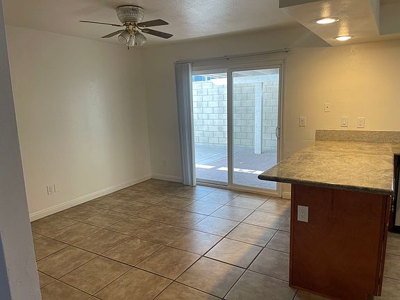 3rd image of 4235 Sierra Vista Dr