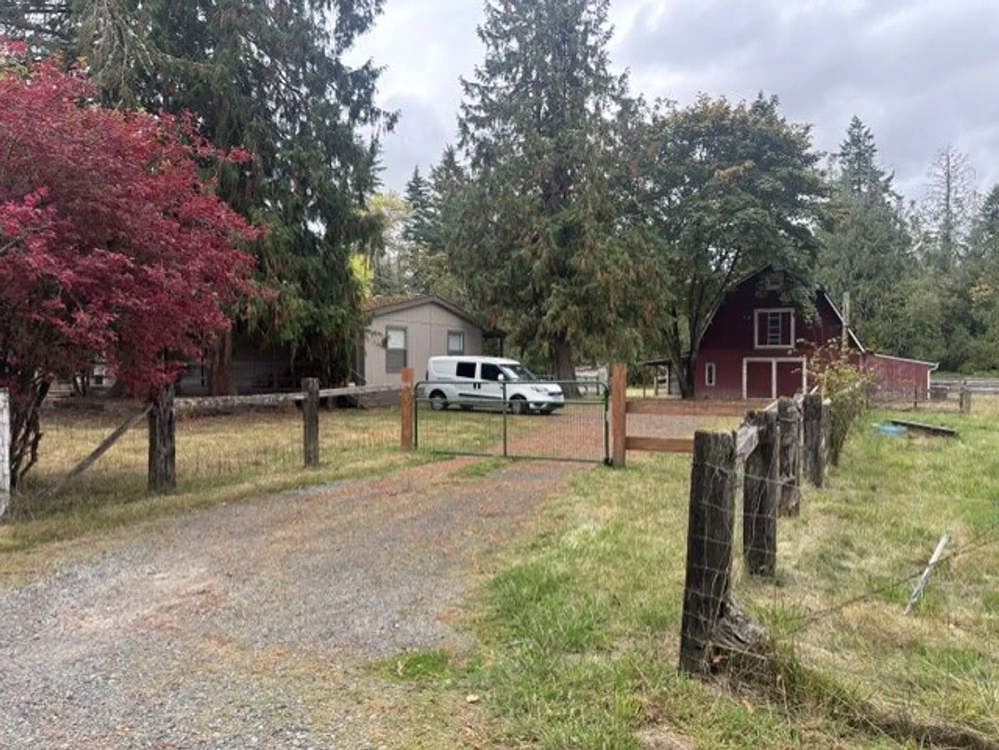 Horse Lovers Dream!! Beautiful Home In The Country!! — Photo 4