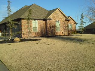 819 Sterling Dr, Choctaw, OK 73020