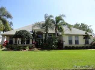 2713 Barrow Dr, Merritt Island, FL 32952