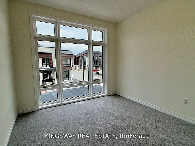 16 Blick Cres — Photo 19