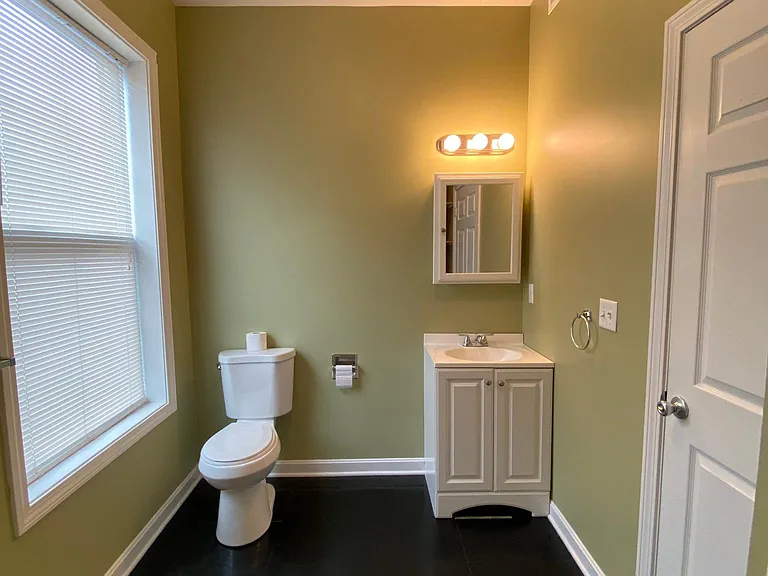12 Main St #8 — Photo 17