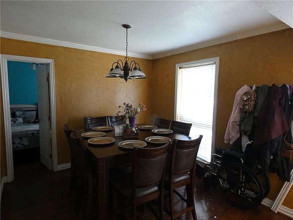 4th image of 1314 Toyah Creek Ln