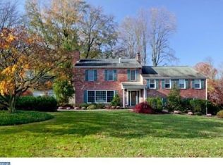 6 Westview Rd, Bryn Mawr, PA 19010