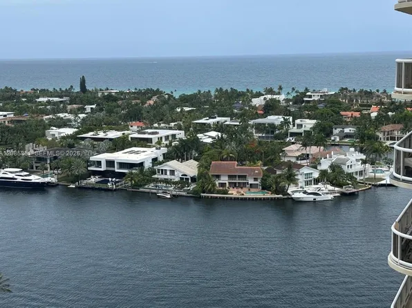 20191 E Country Club Dr, Aventura, FL