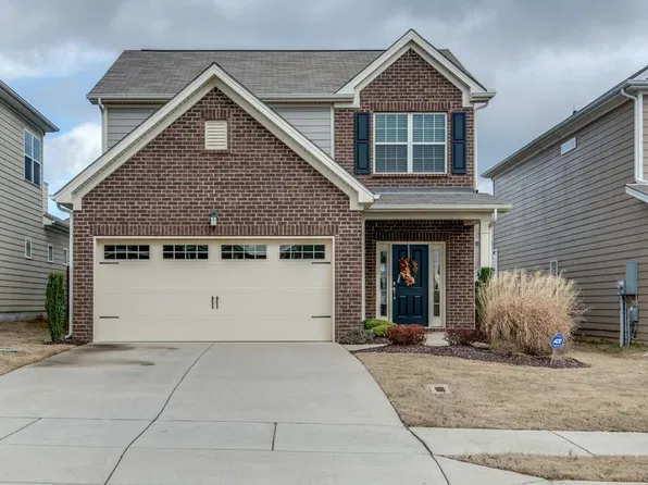 1037 Hemlock Dr, Spring Hill, TN 37174