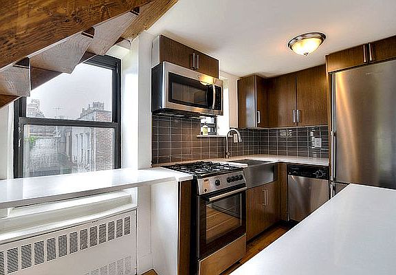 3rd image of 35 Grove St #B