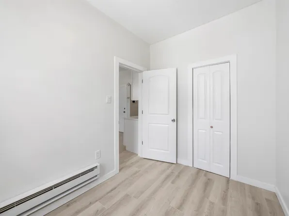 600 67th Street image 9 of 29