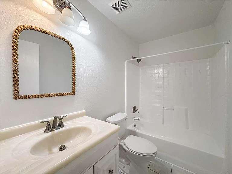 3209 Wheatmeadow Ct — Photo 22