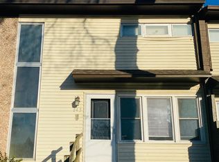 843 N 70th Ter, Kansas City, KS 66112