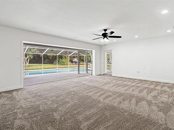 5th image of 1106 Hummingbird Ln