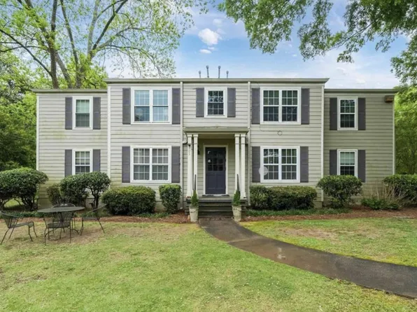 105 Fox Hall Rd APT A, Mountain Brk, AL 35213