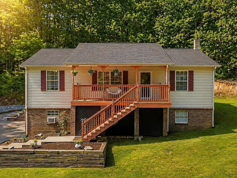 1st image of 8605 Parker Dr