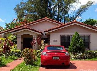 8230 SW 10th St, Miami, FL 33144