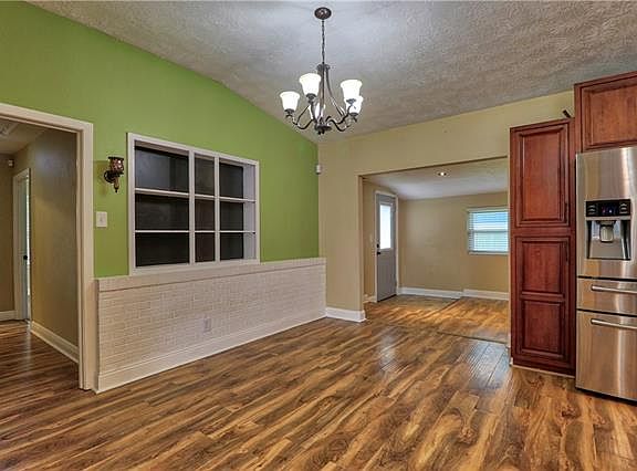 5th image of 2631 Prienwood Dr