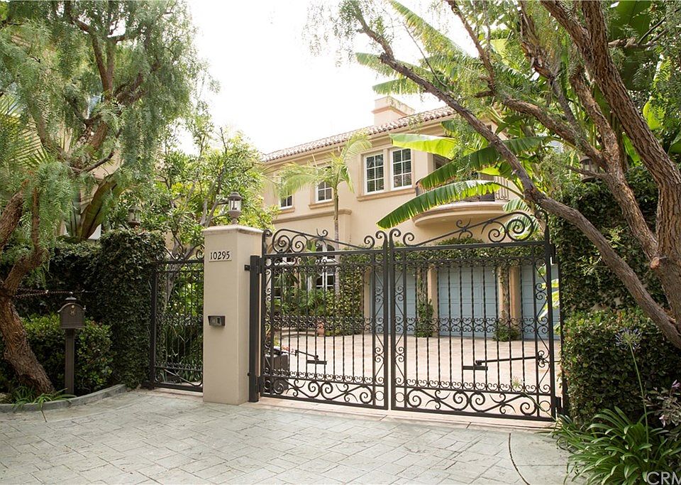 2nd image of 10295 Century Woods Dr
