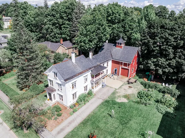 233 Cedar Street, Bangor, ME 04401