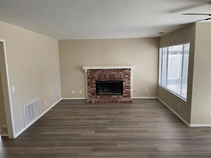 41547 Yankee Run Ct — Photo 15
