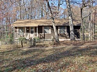 417 Sherwood Dr, Woodstock, GA 30188